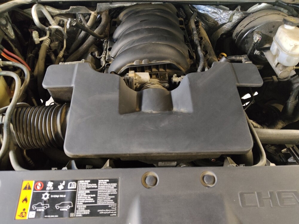 2018 Chevrolet Tahoe in Charlotte, NC 28213 - 18132206 30