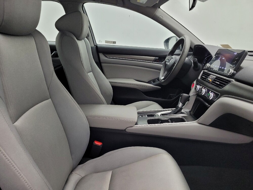 2020 Honda Accord in Greensboro, NC 27407 - 18132216 21
