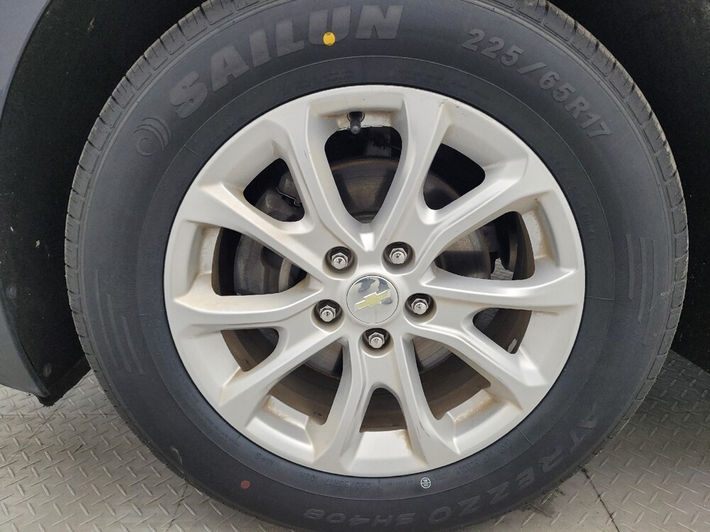 2018 Chevrolet Equinox in Greensboro, NC 27407 - 18132220 31