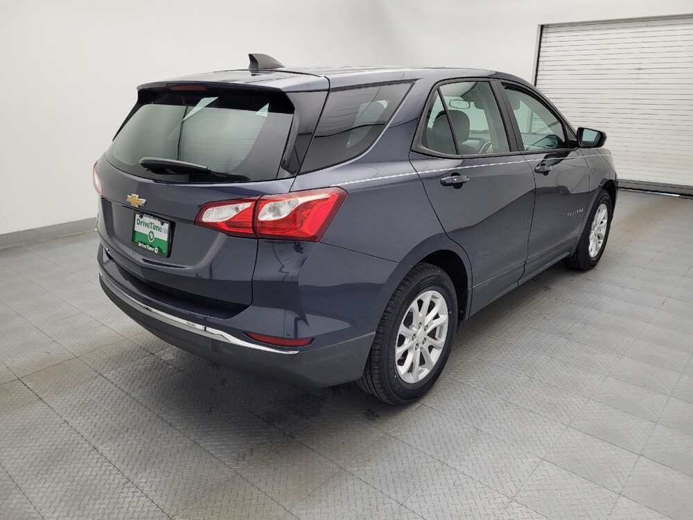 2018 Chevrolet Equinox in Greensboro, NC 27407 - 18132220 9