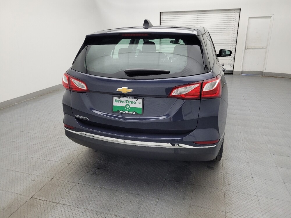 2018 Chevrolet Equinox in Greensboro, NC 27407 - 18132220 7