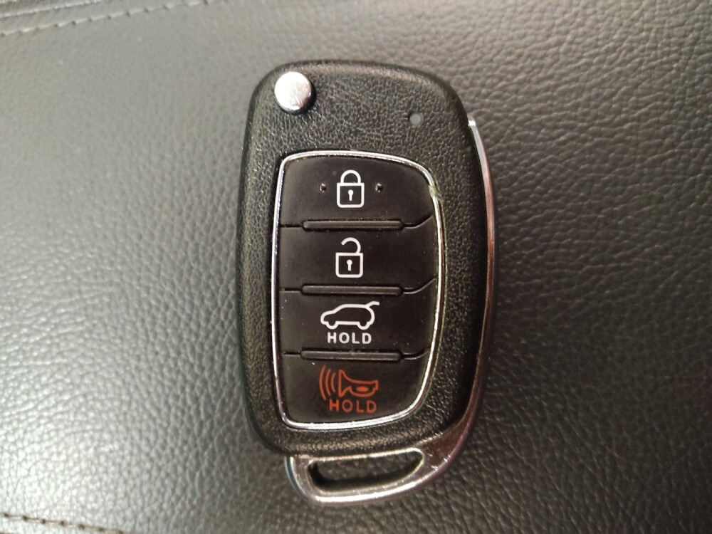 2018 Hyundai Santa Fe in Wilmington, NC 28405 - 18132230 32