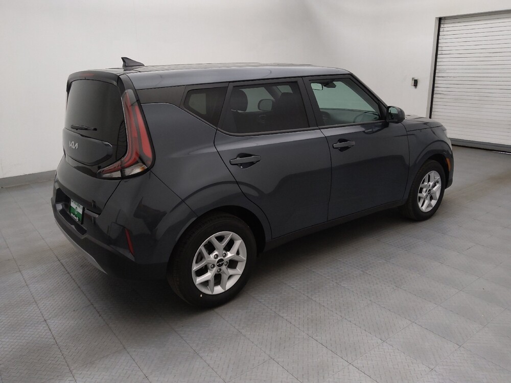 2025 Kia Soul in Greenville, SC 29607 - 18132235 10