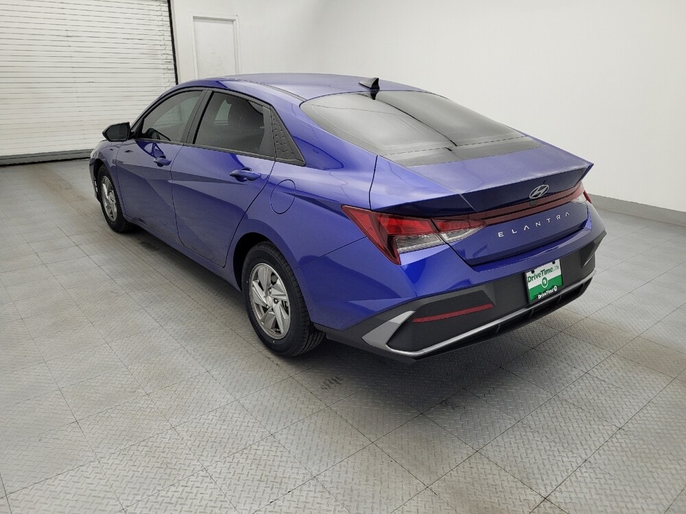 2024 Hyundai Elantra in Raleigh, NC 27604 - 18132245 5