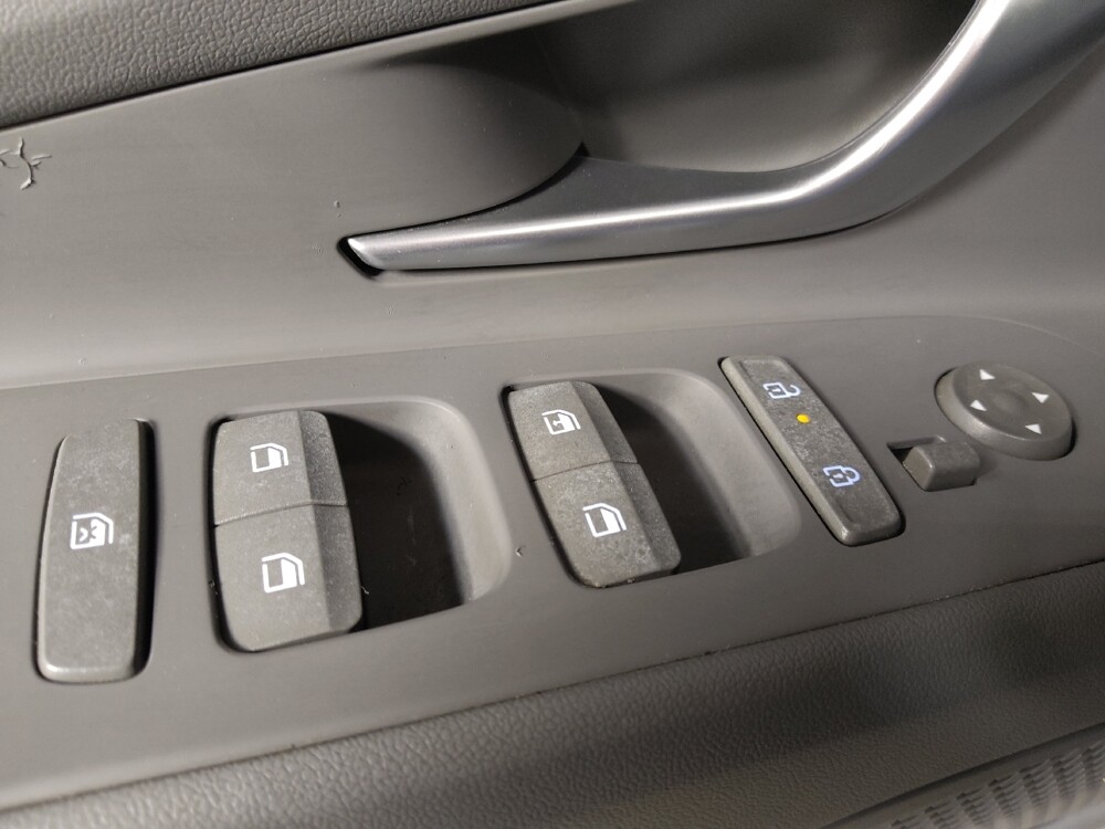 2024 Hyundai Elantra in Raleigh, NC 27604 - 18132245 27