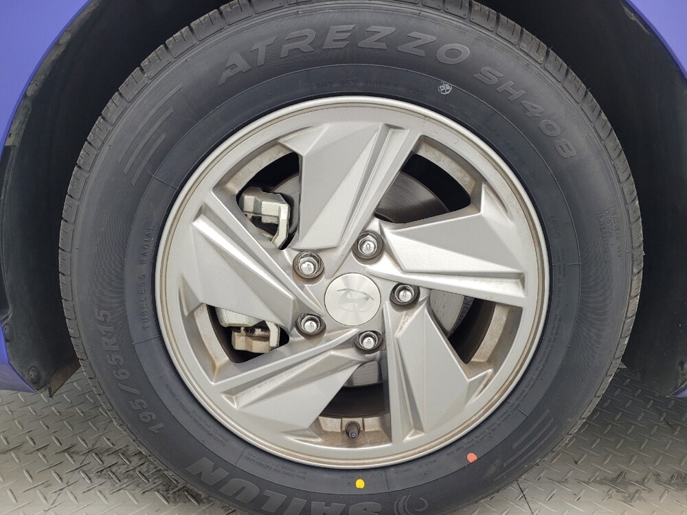 2024 Hyundai Elantra in Raleigh, NC 27604 - 18132245 31