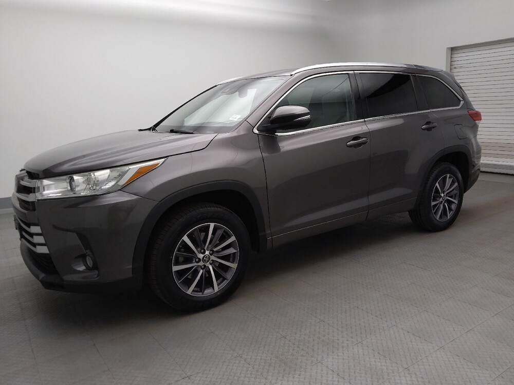 2018 Toyota Highlander in Albuquerque, NM 87113 - 18132254 2