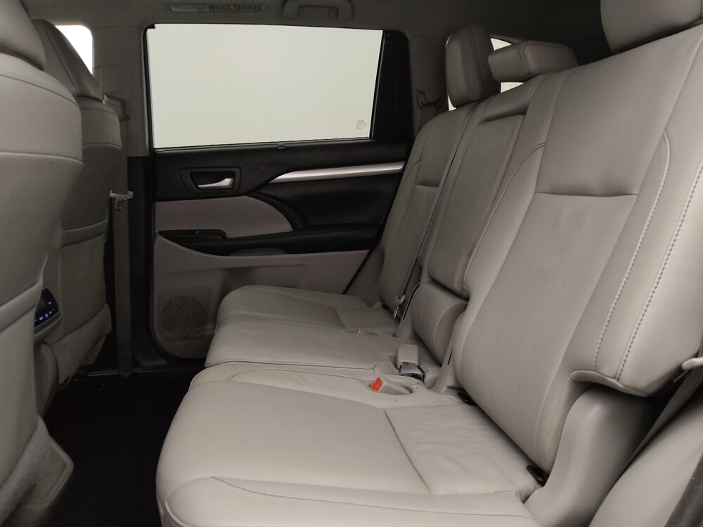 2018 Toyota Highlander in Albuquerque, NM 87113 - 18132254 18