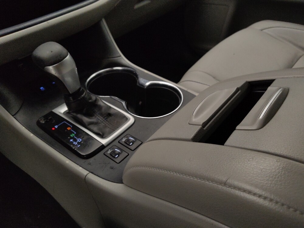 2018 Toyota Highlander in Albuquerque, NM 87113 - 18132254 26