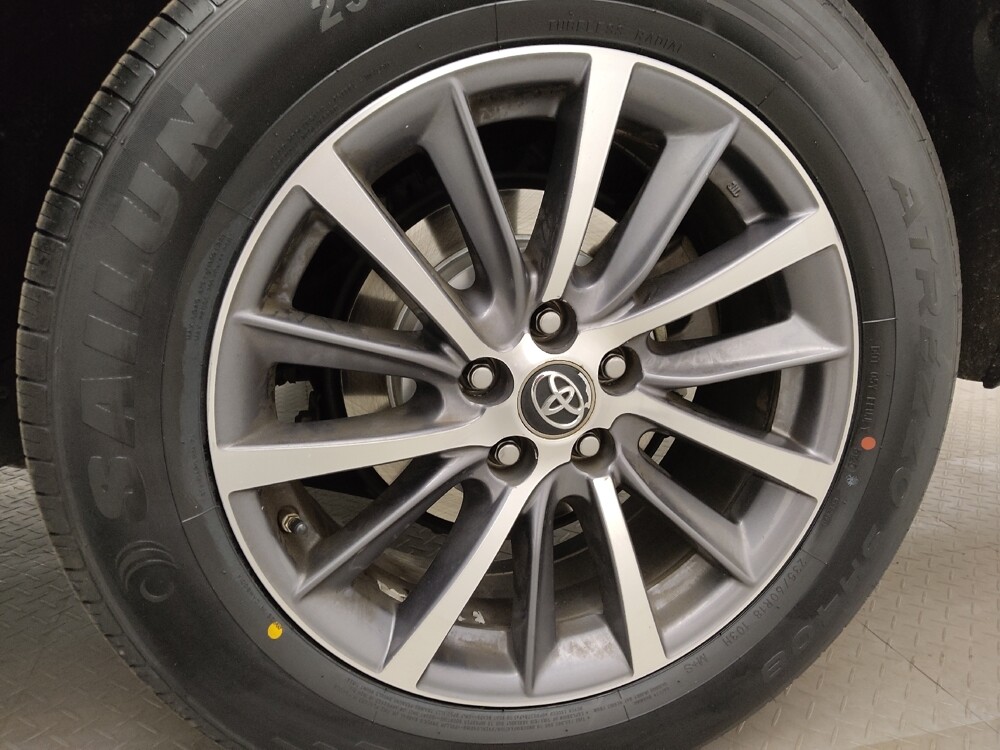 2018 Toyota Highlander in Albuquerque, NM 87113 - 18132254 31