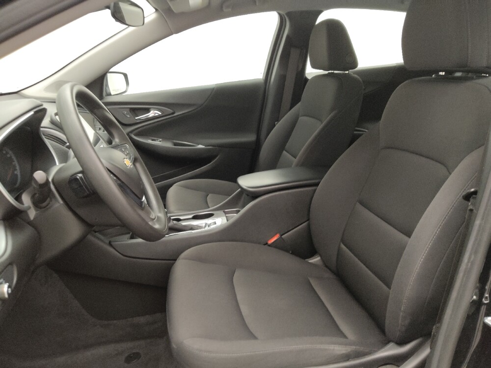 2024 Chevrolet Malibu in Lakewood, CO 80215 - 18132255 17