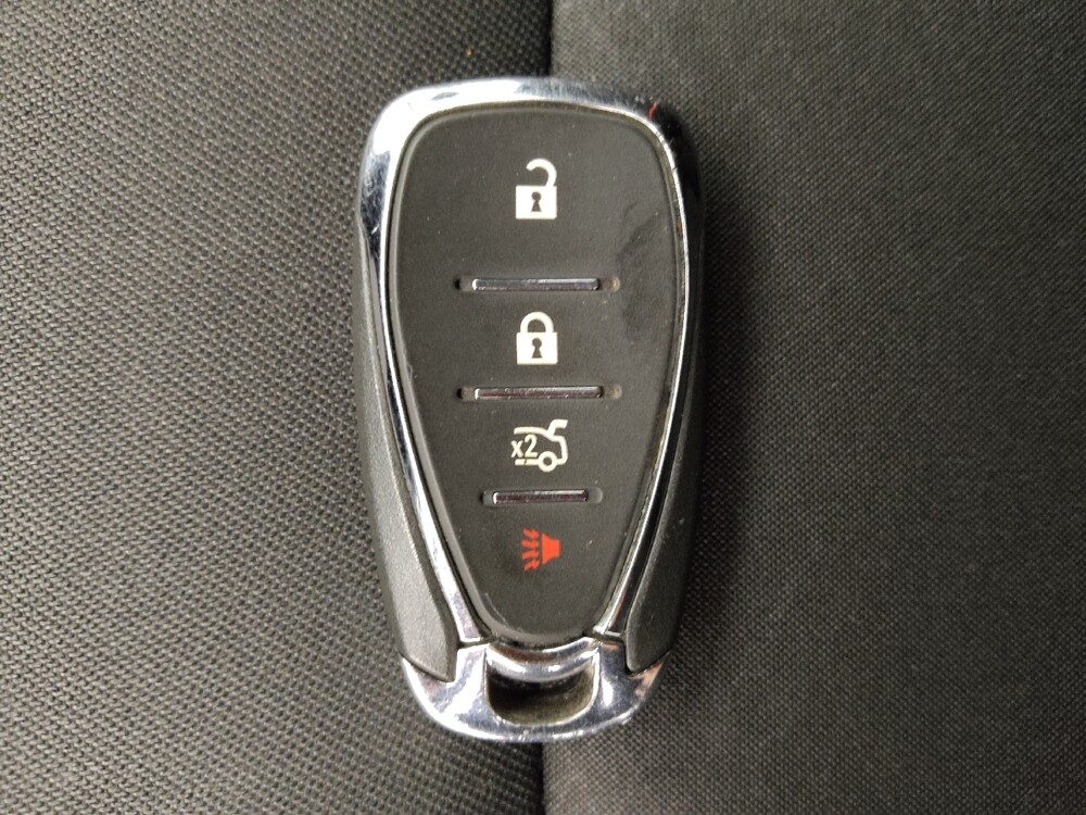 2024 Chevrolet Malibu in Lakewood, CO 80215 - 18132255 32