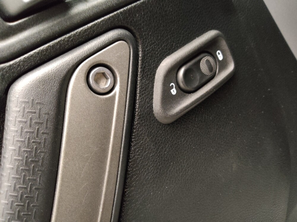 2018 Jeep Wrangler in Denver, CO 80012 - 18132256 27