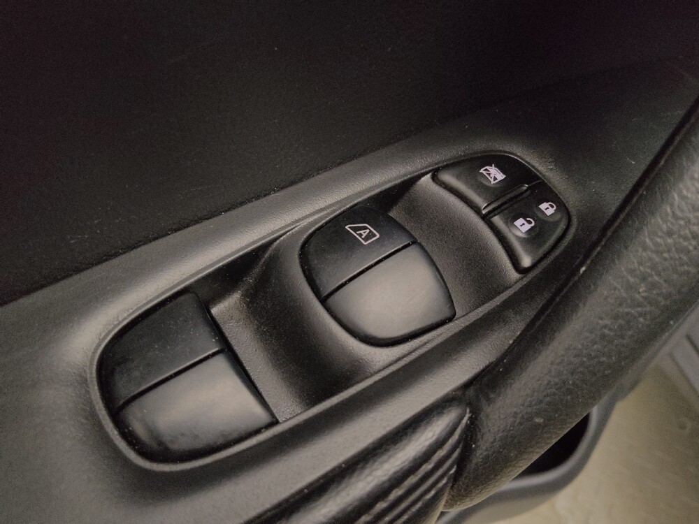 2015 Nissan Rogue in Lakewood, CO 80215 - 18132257 27