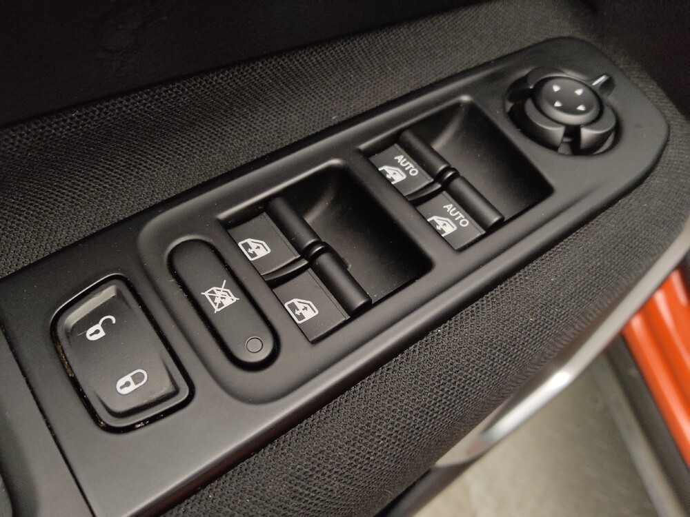 2021 Jeep Renegade in Denver, CO 80012 - 18132263 27