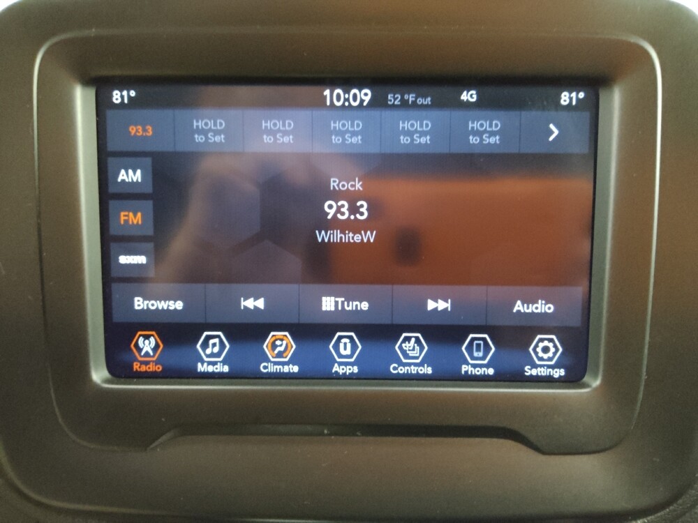 2021 Jeep Renegade in Denver, CO 80012 - 18132263 25