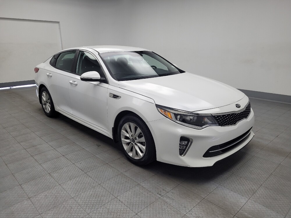 2018 Kia Optima in Memphis, TN 38115 - 18132270 13