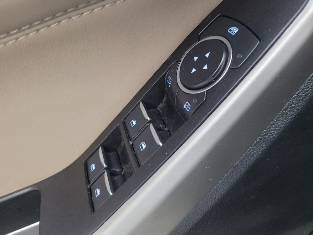 2022 Ford Explorer in Memphis, TN 38115 - 18132271 27