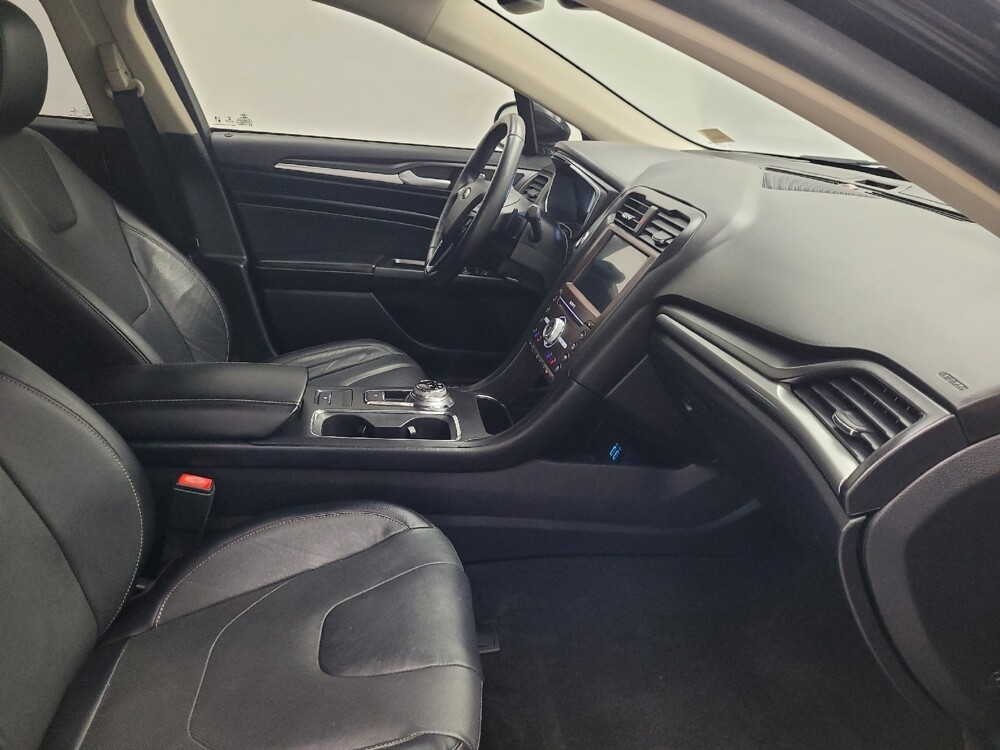 2020 Ford Fusion in Memphis, TN 38115 - 18132282 21