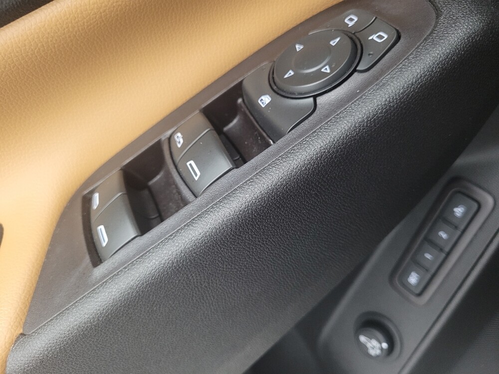 2020 Chevrolet Equinox in Memphis, TN 38128 - 18132288 27