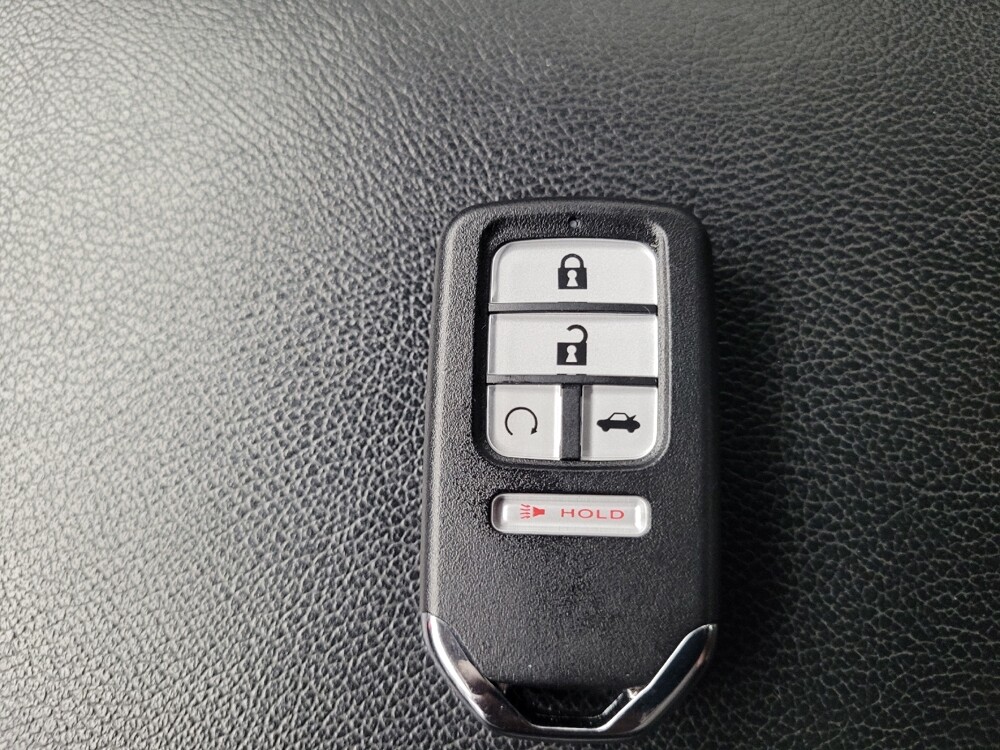 2018 Honda Accord in Memphis, TN 38128 - 18132299 32