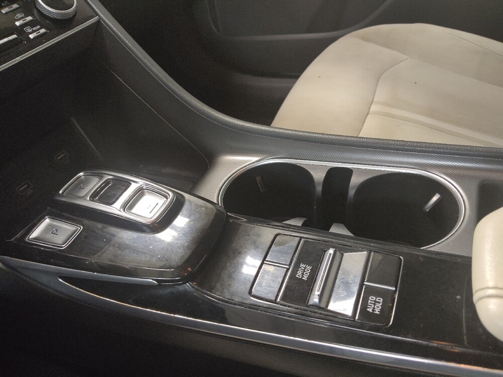 2020 Hyundai Sonata in Temple, TX 76502 - 18132304 26