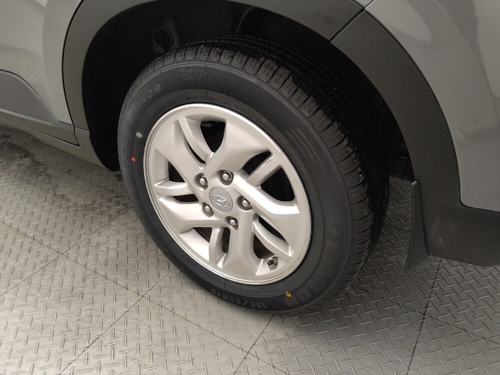 2022 Hyundai Venue in Houston, TX 77074 - 18132306 31