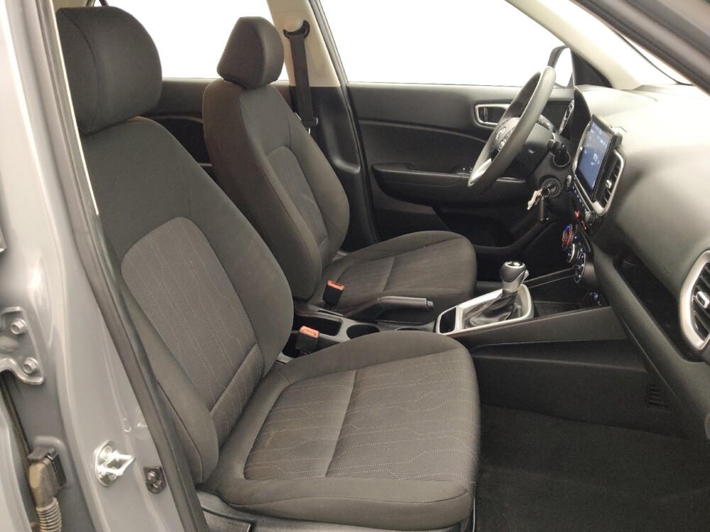 2022 Hyundai Venue in Houston, TX 77074 - 18132306 21