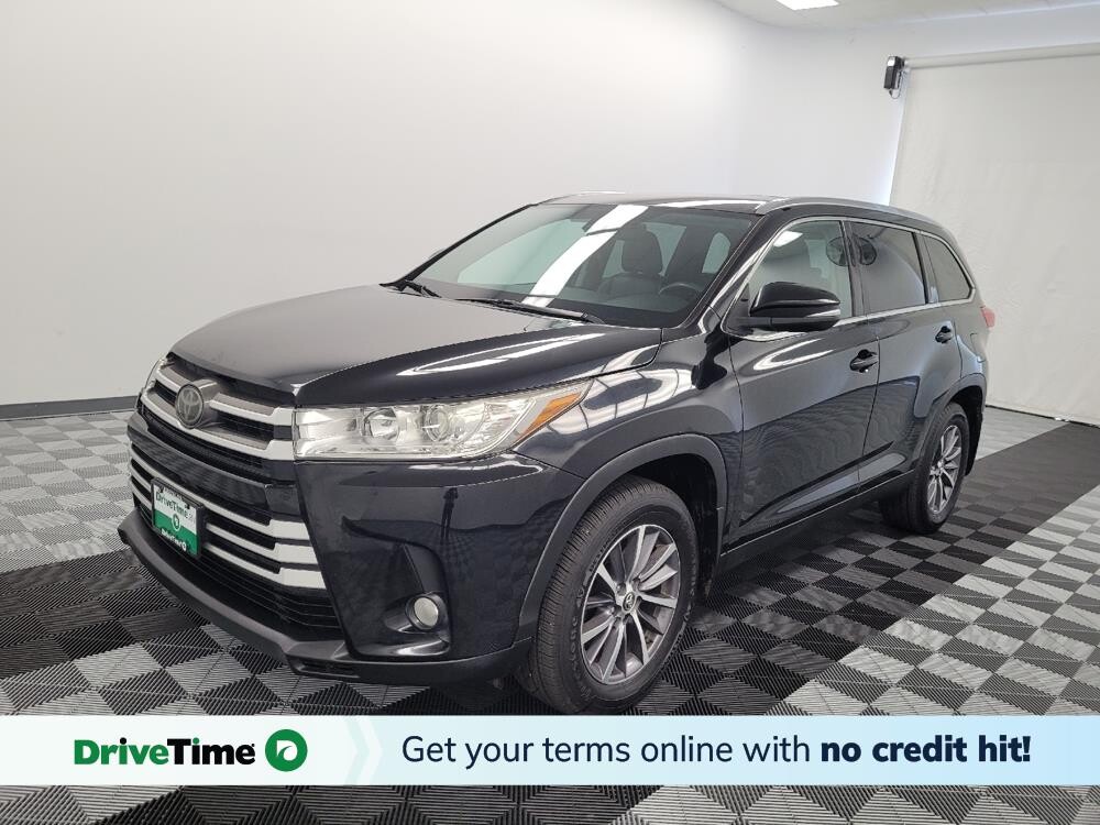 2019 Toyota Highlander in Houston, TX 77034 - 18132308