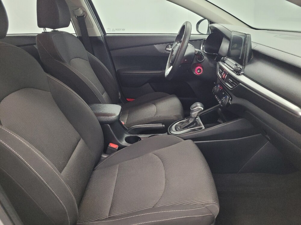 2019 Kia Forte in Houston, TX 77034 - 18132311 21