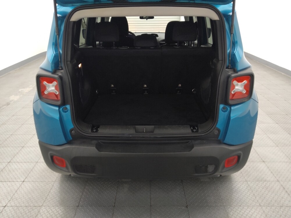 2020 Jeep Renegade in Houston, TX 77060 - 18132313 29