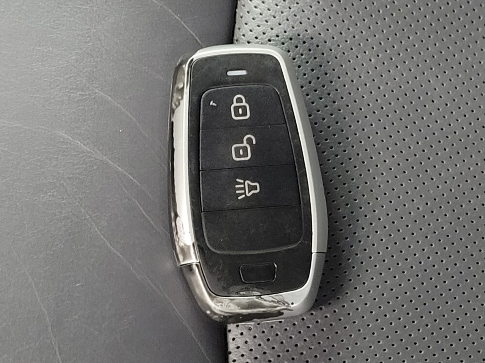 2021 Buick Enclave in Houston, TX 77034 - 18132318 32