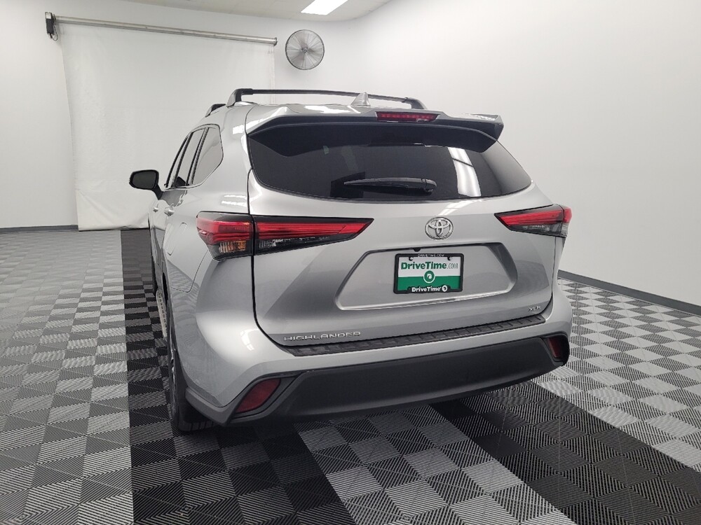 2021 Toyota Highlander in Houston, TX 77034 - 18132324 6