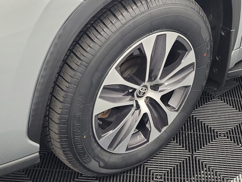 2021 Toyota Highlander in Houston, TX 77034 - 18132324 31