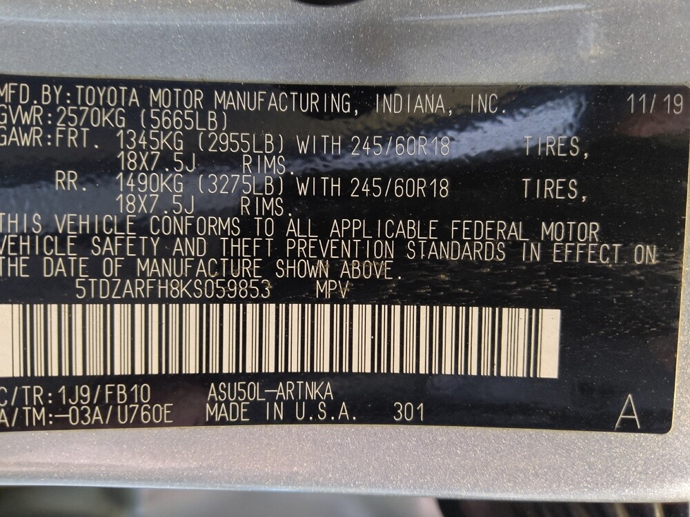 2019 Toyota Highlander in Live Oak, TX 78233 - 18132327 33