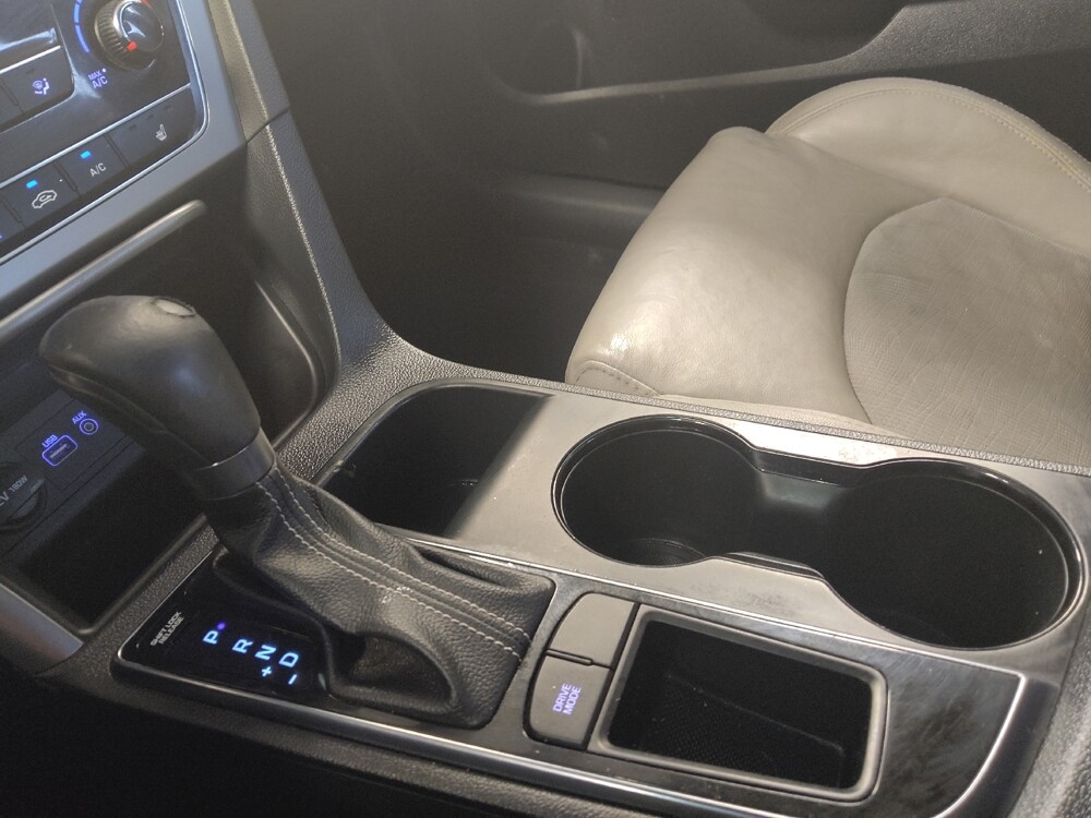 2017 Hyundai Sonata in Live Oak, TX 78233 - 18132328 26