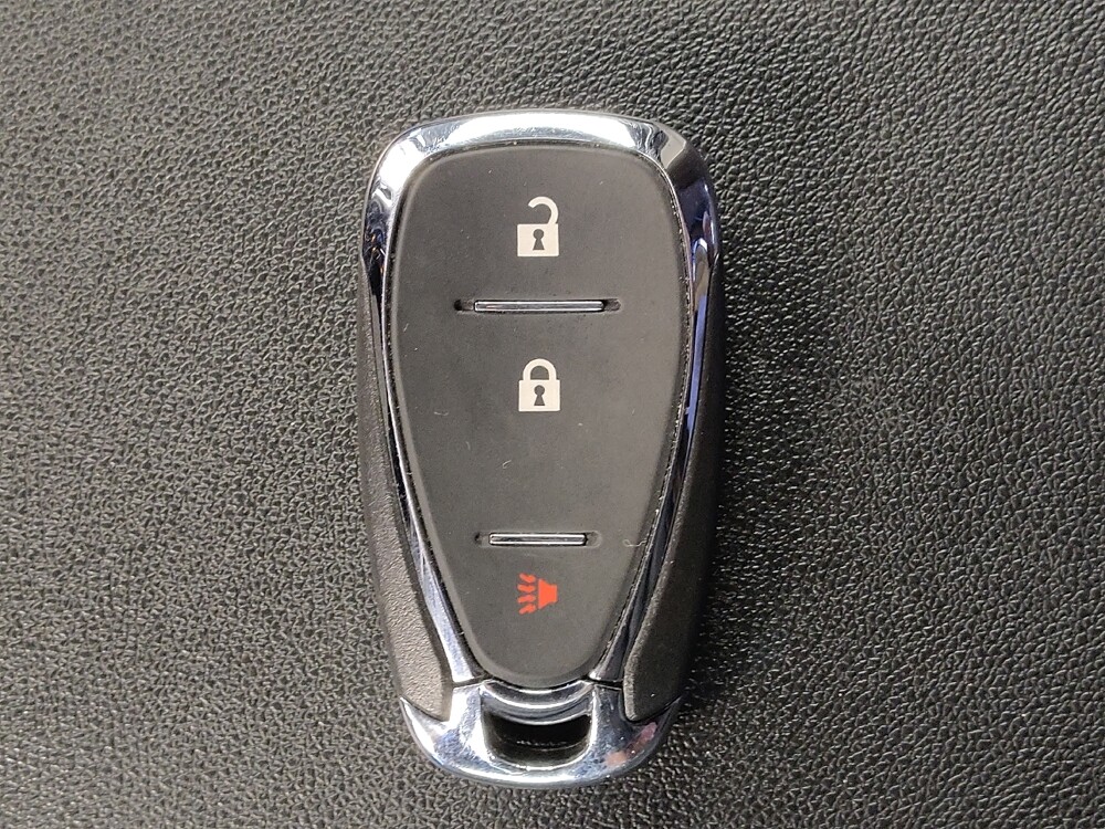 2021 Chevrolet Equinox in San Antonio, TX 78238 - 18132329 32