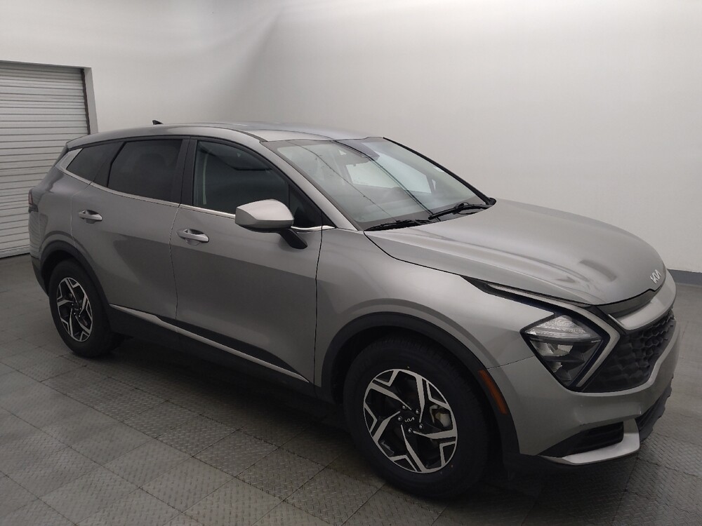 2023 Kia Sportage in Live Oak, TX 78233 - 18132333 11