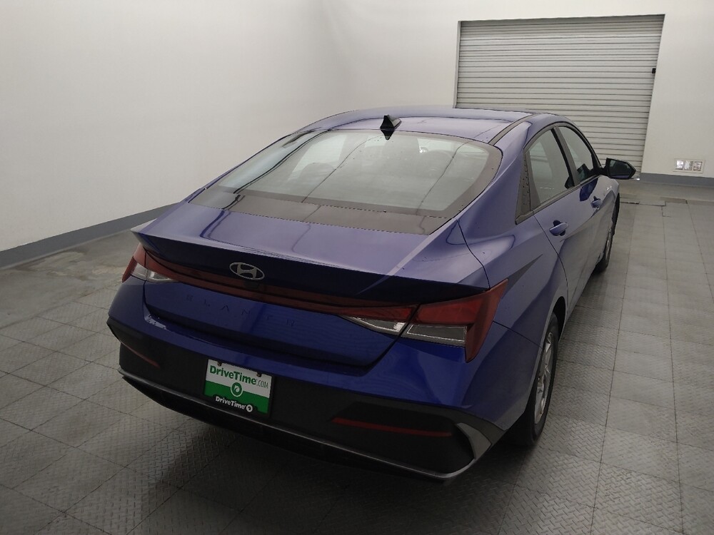 2025 Hyundai Elantra in Houston, TX 77034 - 18132334 7