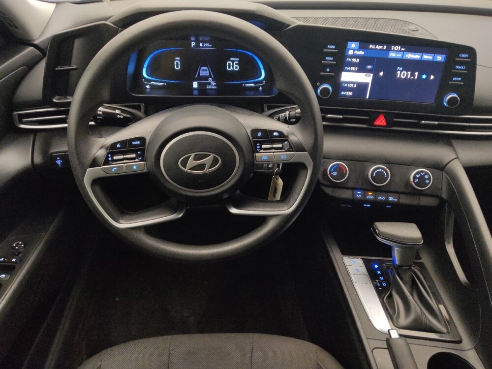 2025 Hyundai Elantra in Houston, TX 77034 - 18132334 22