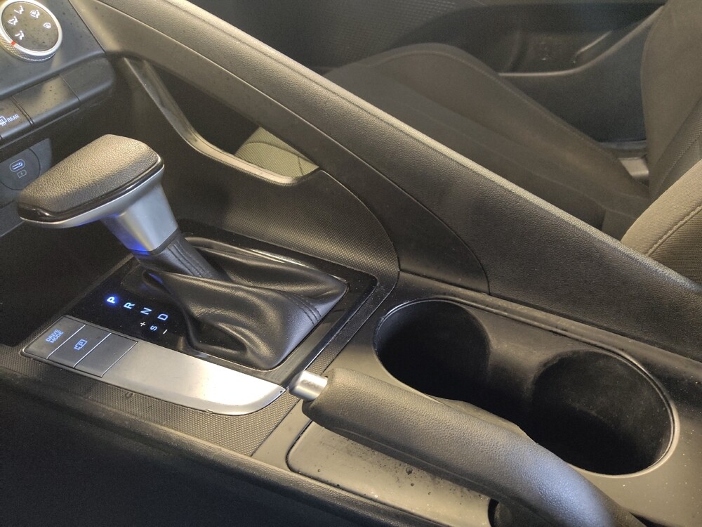 2025 Hyundai Elantra in Houston, TX 77034 - 18132334 26