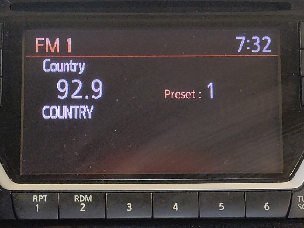 2016 Nissan Sentra in Live Oak, TX 78233 - 18132337 25