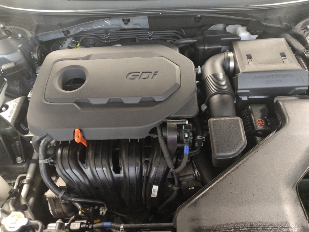 2018 Hyundai Sonata in Houston, TX 77060 - 18132340 30