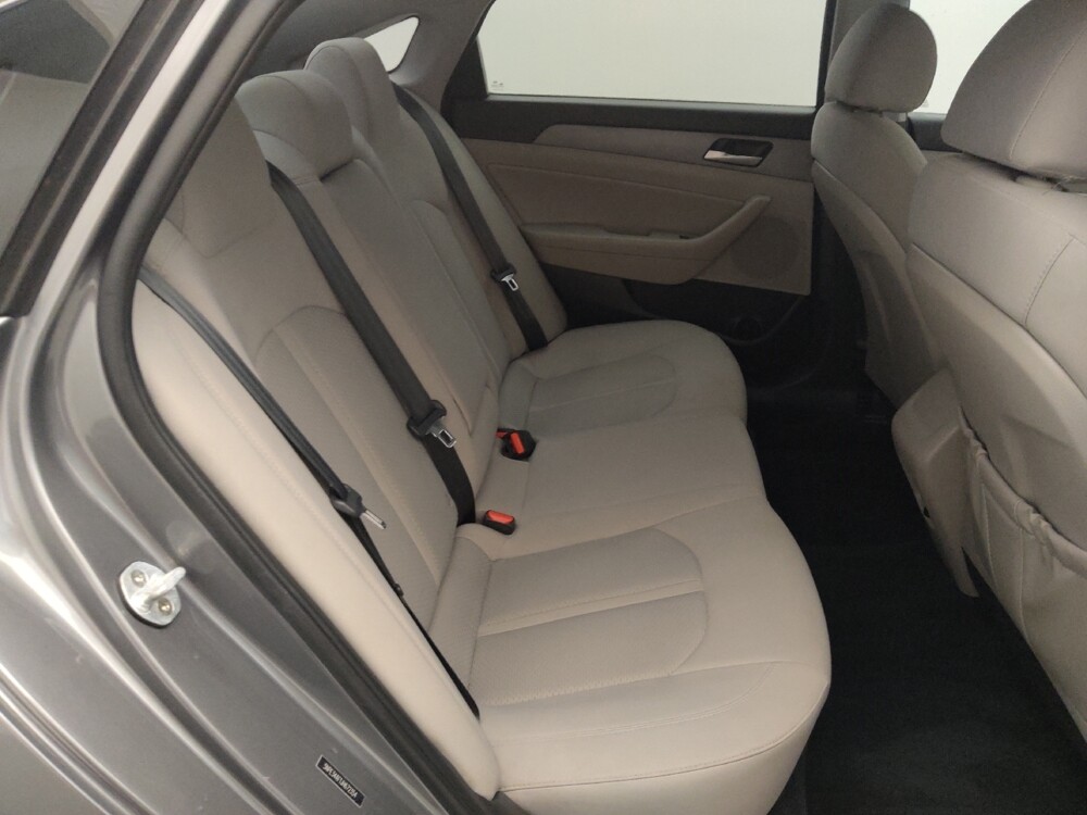 2018 Hyundai Sonata in Houston, TX 77060 - 18132340 19