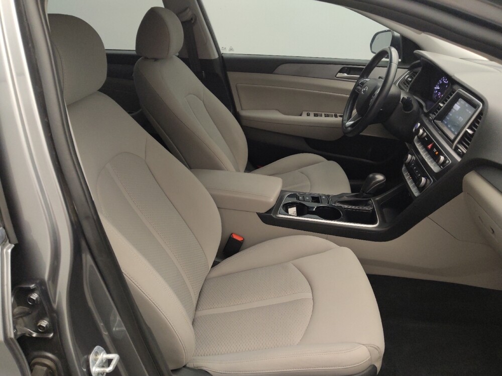 2018 Hyundai Sonata in Houston, TX 77060 - 18132340 21