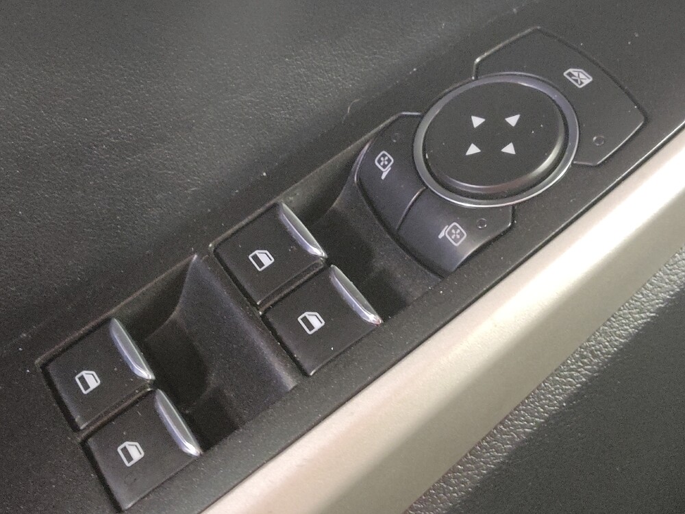 2022 Ford Explorer in Round Rock, TX 78664 - 18132342 27