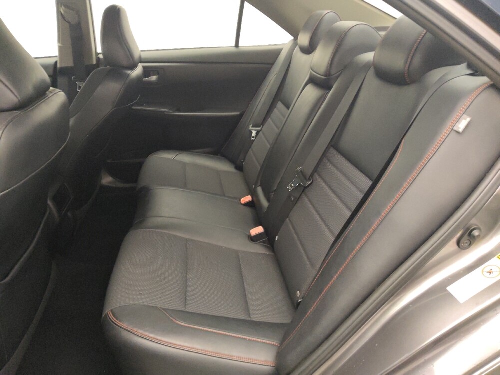 2016 Toyota Camry in Houston, TX 77060 - 18132344 18