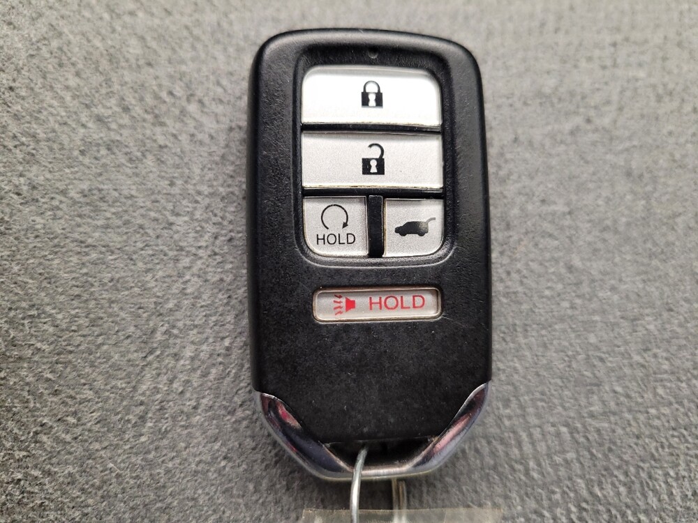 2017 Honda Pilot in Columbus, OH 43228 - 18132353 32