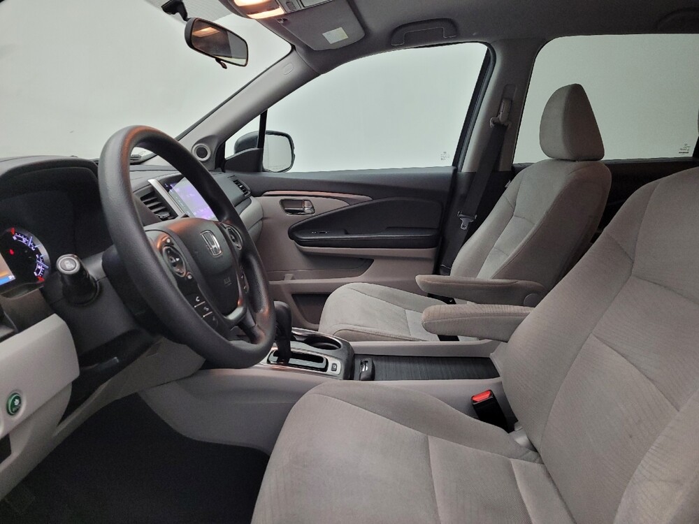 2017 Honda Pilot in Columbus, OH 43228 - 18132353 17