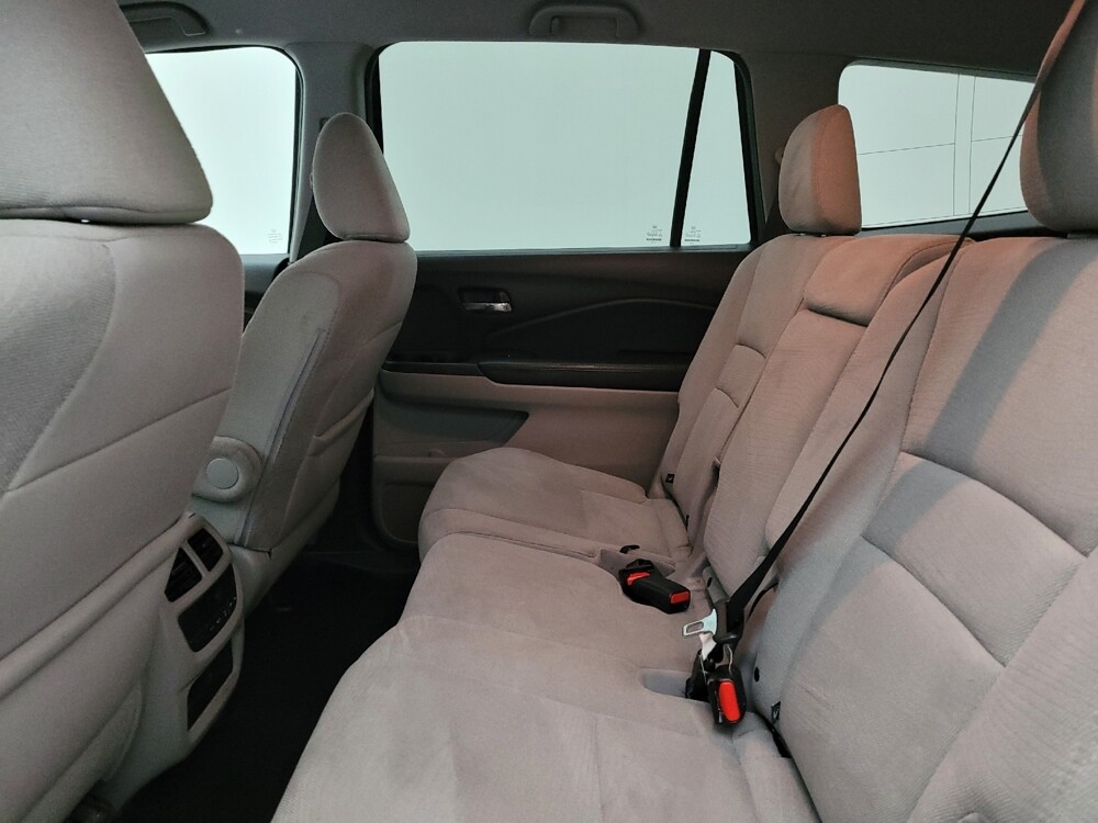 2017 Honda Pilot in Columbus, OH 43228 - 18132353 18